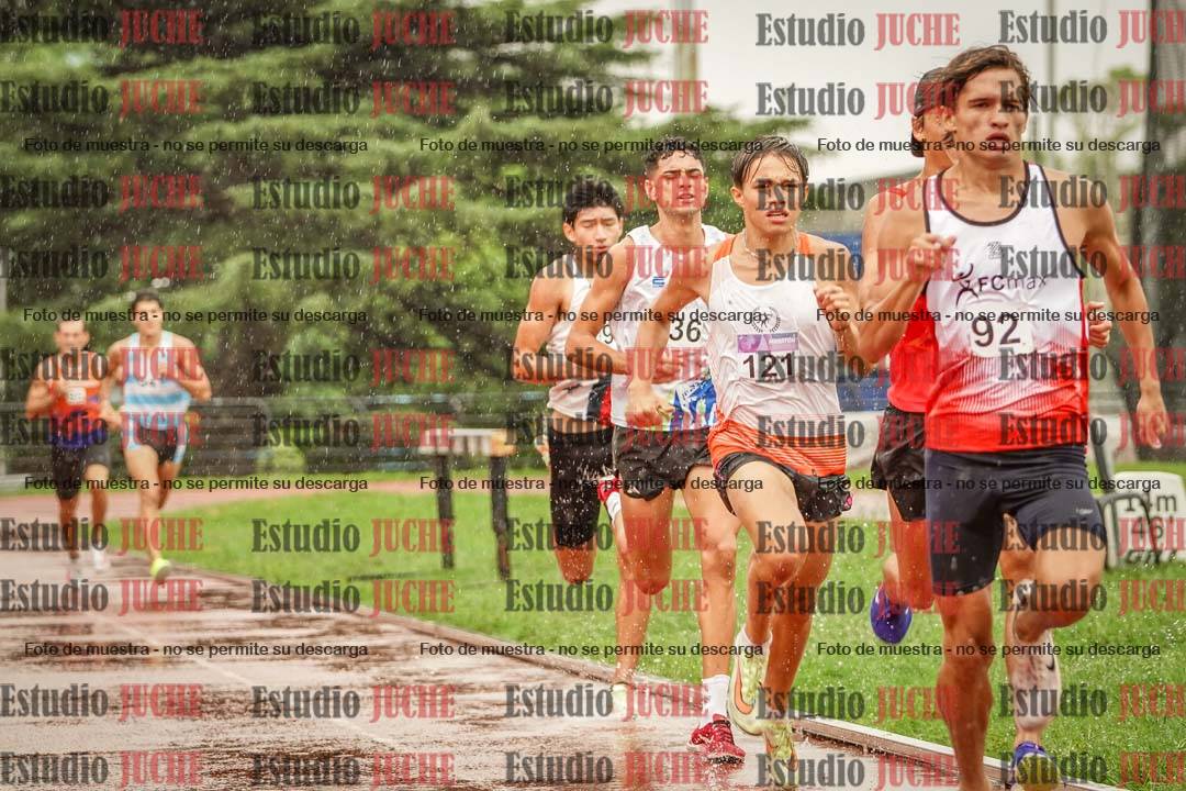 Fotos de los 800 m de varones