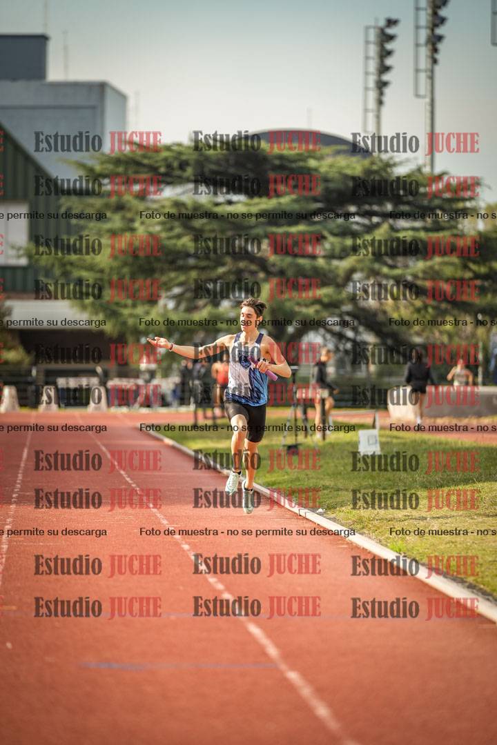 Fotos de las postas 4x400 m llanos de varones