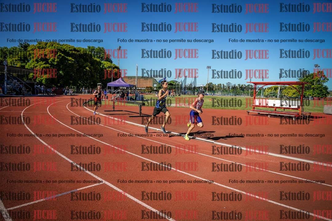 Fotos de los 1200 m llanos de varones