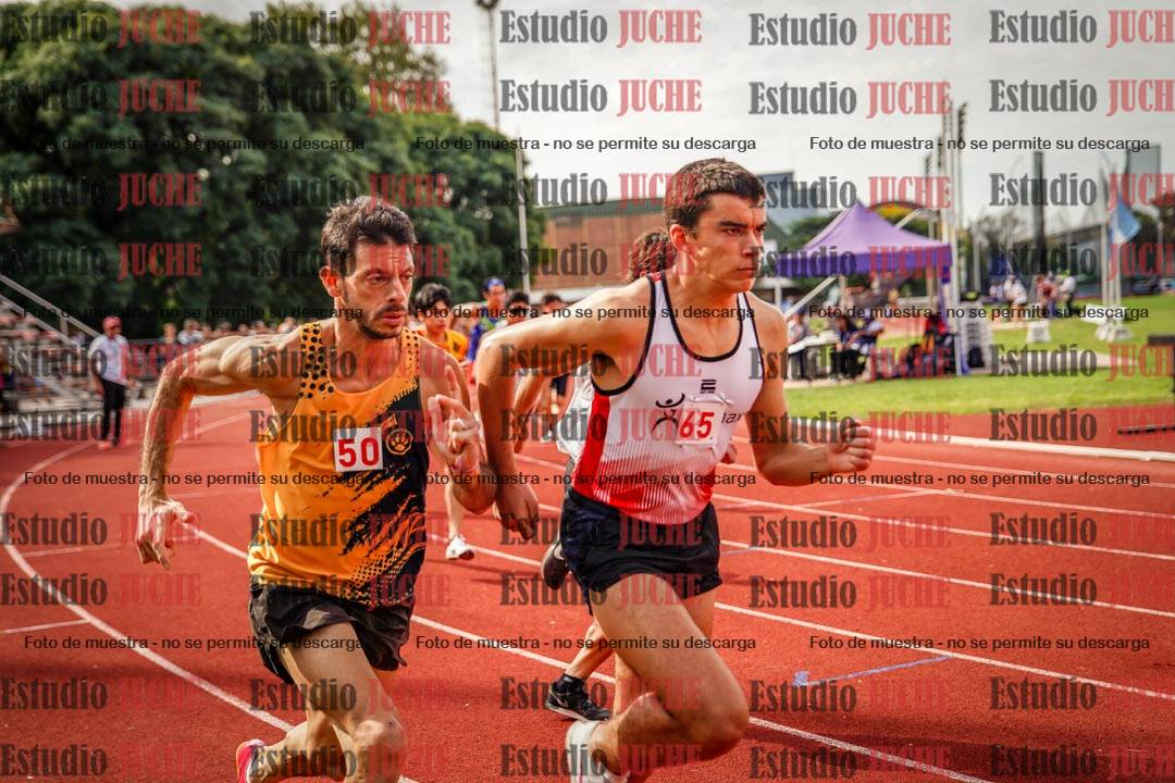 Fotos de los 800 m de varones