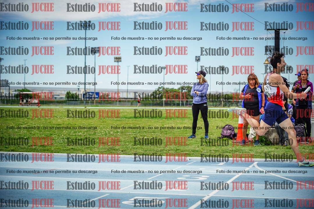 Fotos de las postas 4x200 m llanos de varones