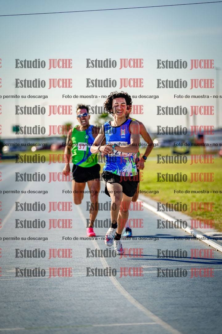 Fotos de los 1500 m llanos de varones