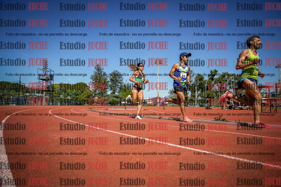 Fotos de los 5000 m llanos de mujeres y varones