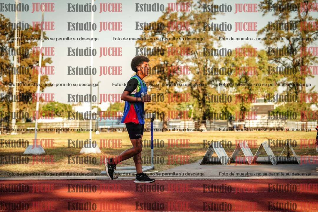 Fotos de los 3000 m de marcha de mujeres y varones