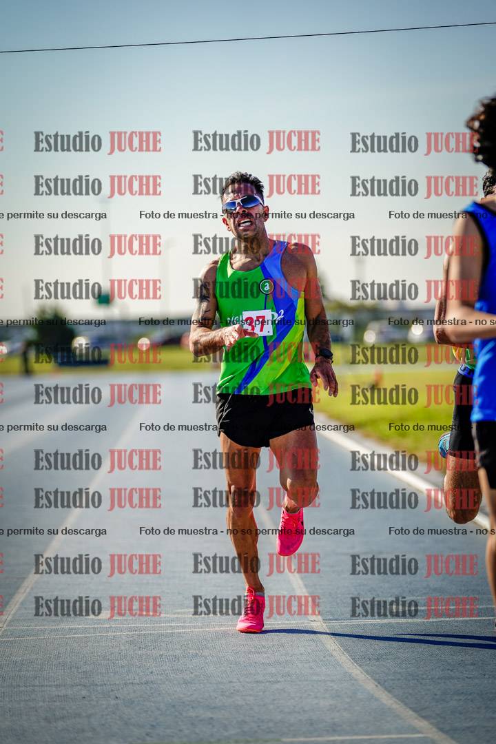 Fotos de los 1500 m llanos de varones