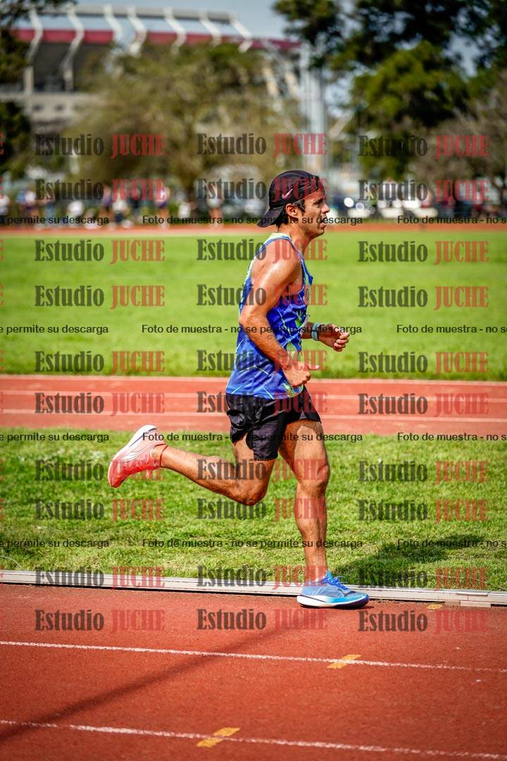 Fotos de los 3000 m llanos de varones