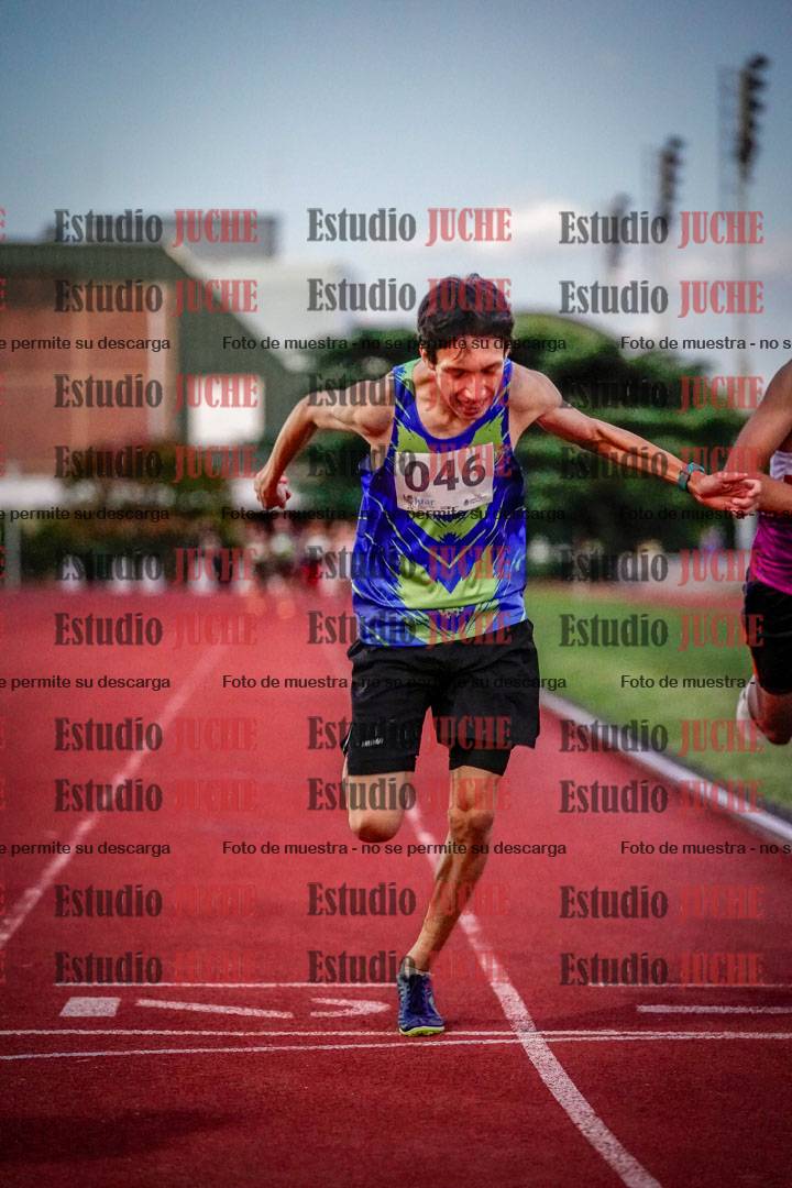 Fotos de los 1500 m llanos de varones