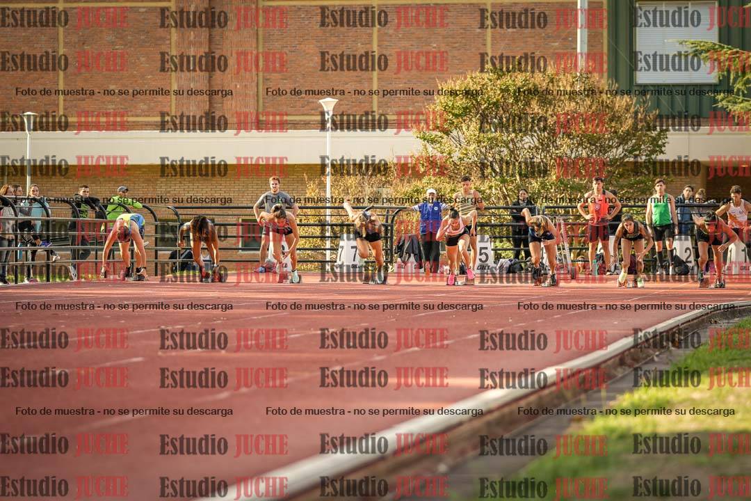 Fotos de los 100 m llanos de mujeres - FINAL