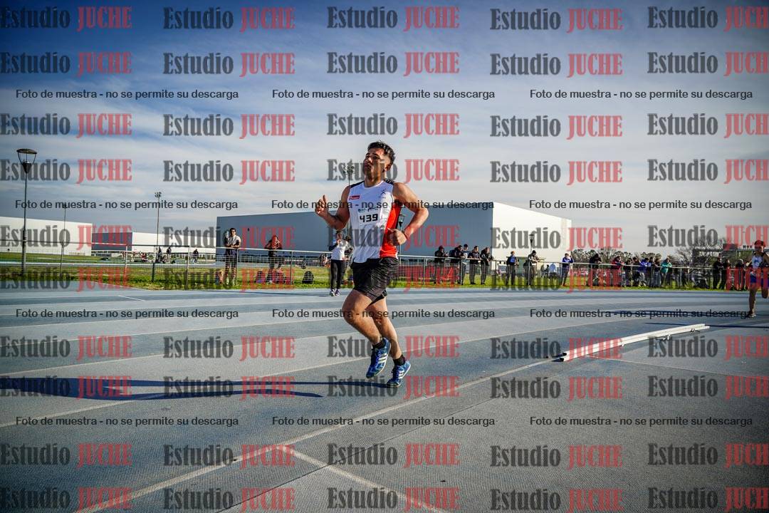Fotos de los 1500 m llanos de varones
