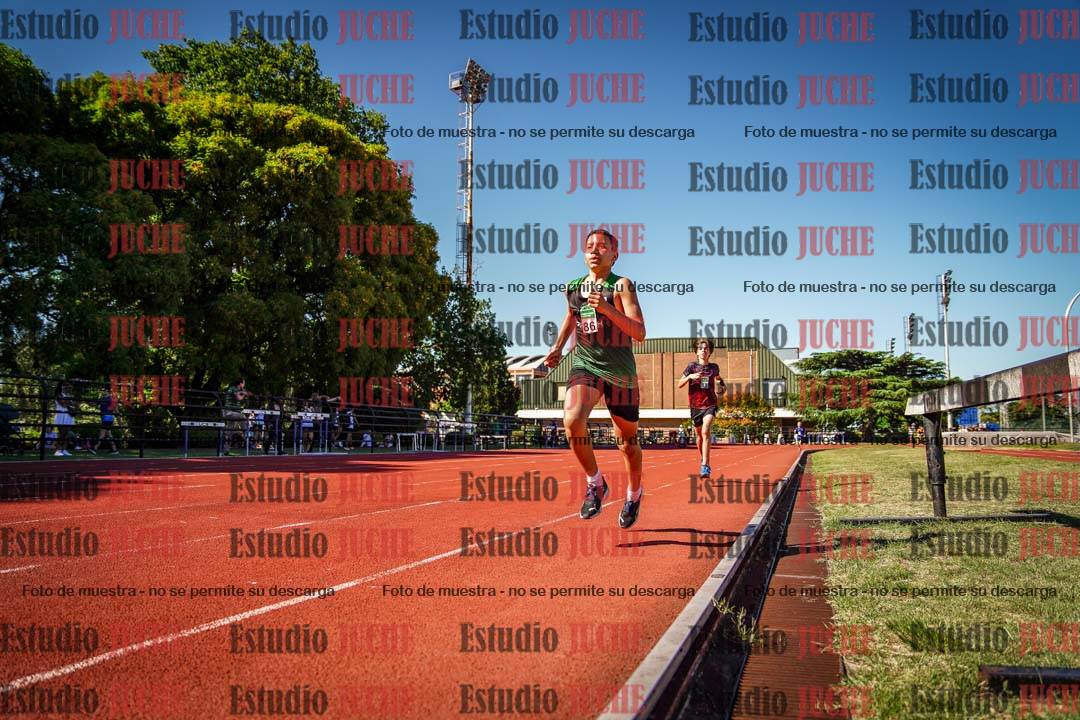 Fotos de los 1200 m llanos de varones