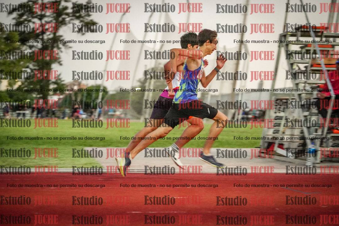 Fotos de los 1500 m llanos de varones