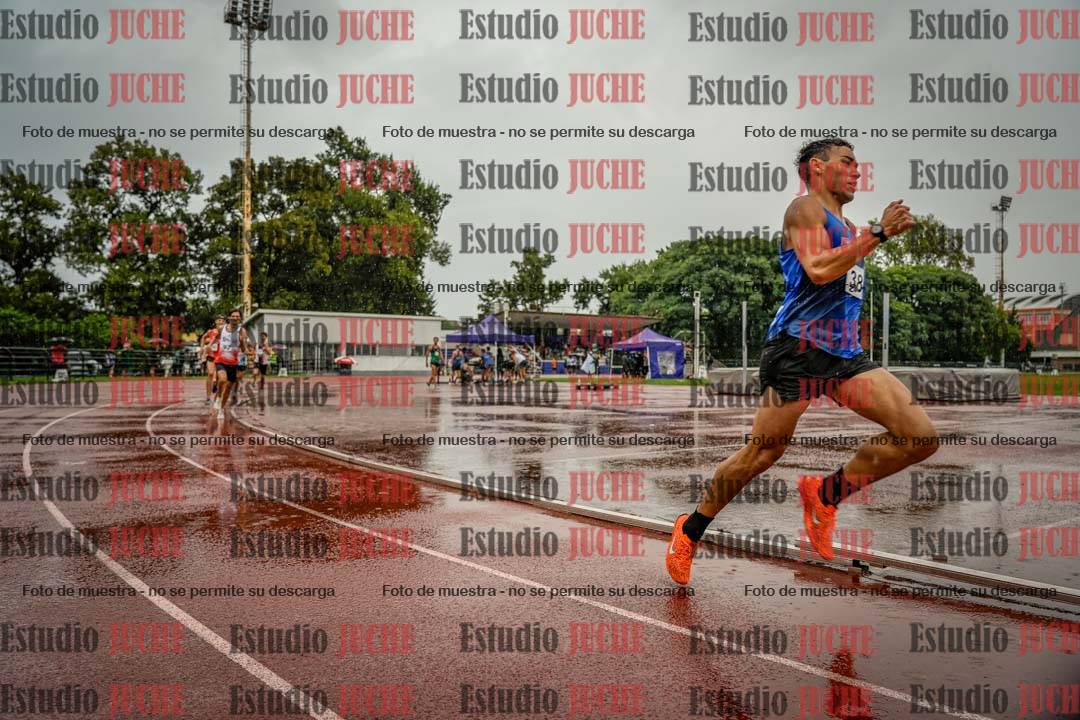 Fotos de los 800 m de varones