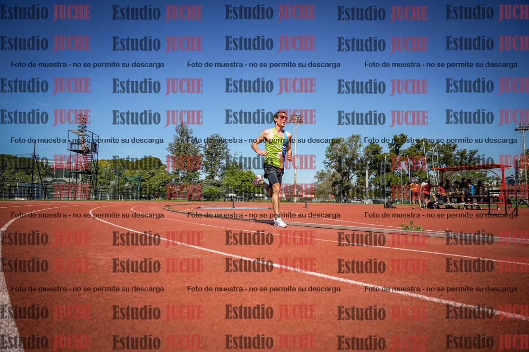 Fotos de los 5000 m llanos de mujeres y varones