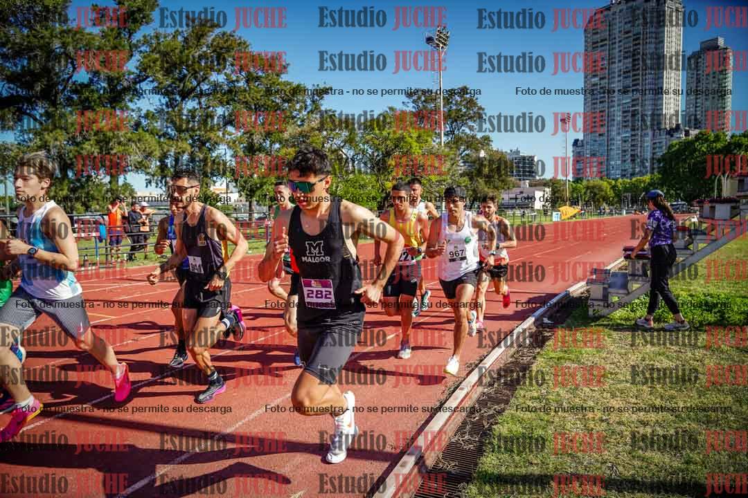 Fotos de los 5000 m llanos de varones