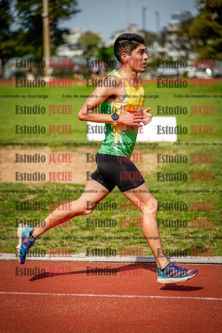 Fotos de los 3000 m llanos de varones