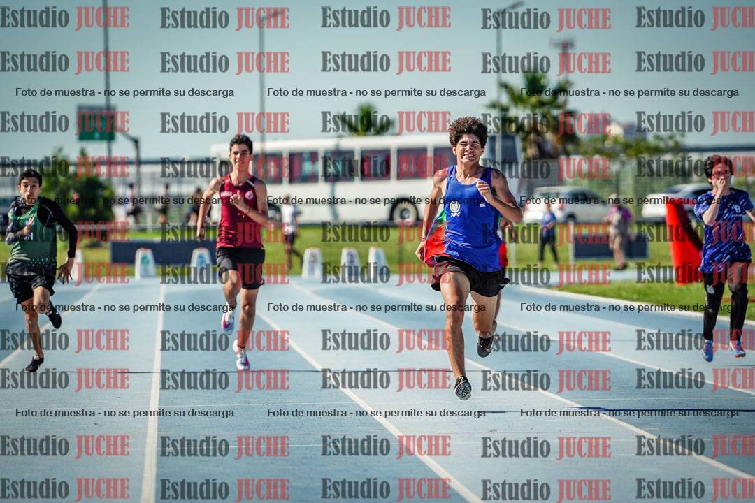 Fotos de los 150 m llanos de varones