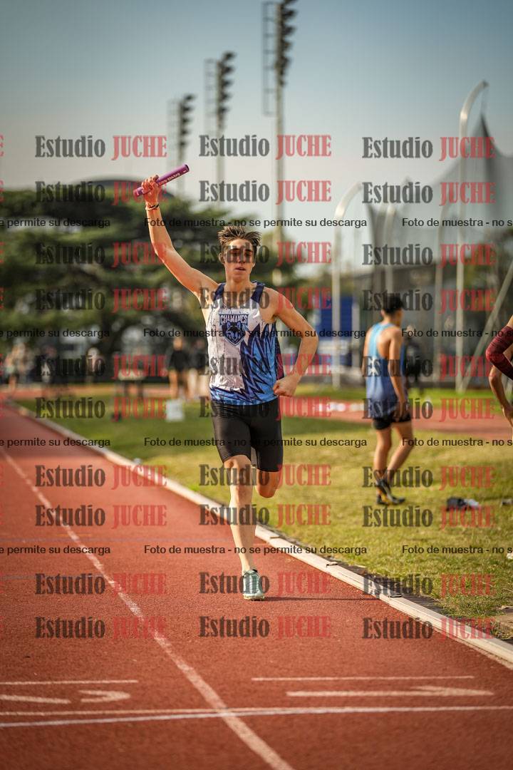 Fotos de las postas 4x400 m llanos de varones