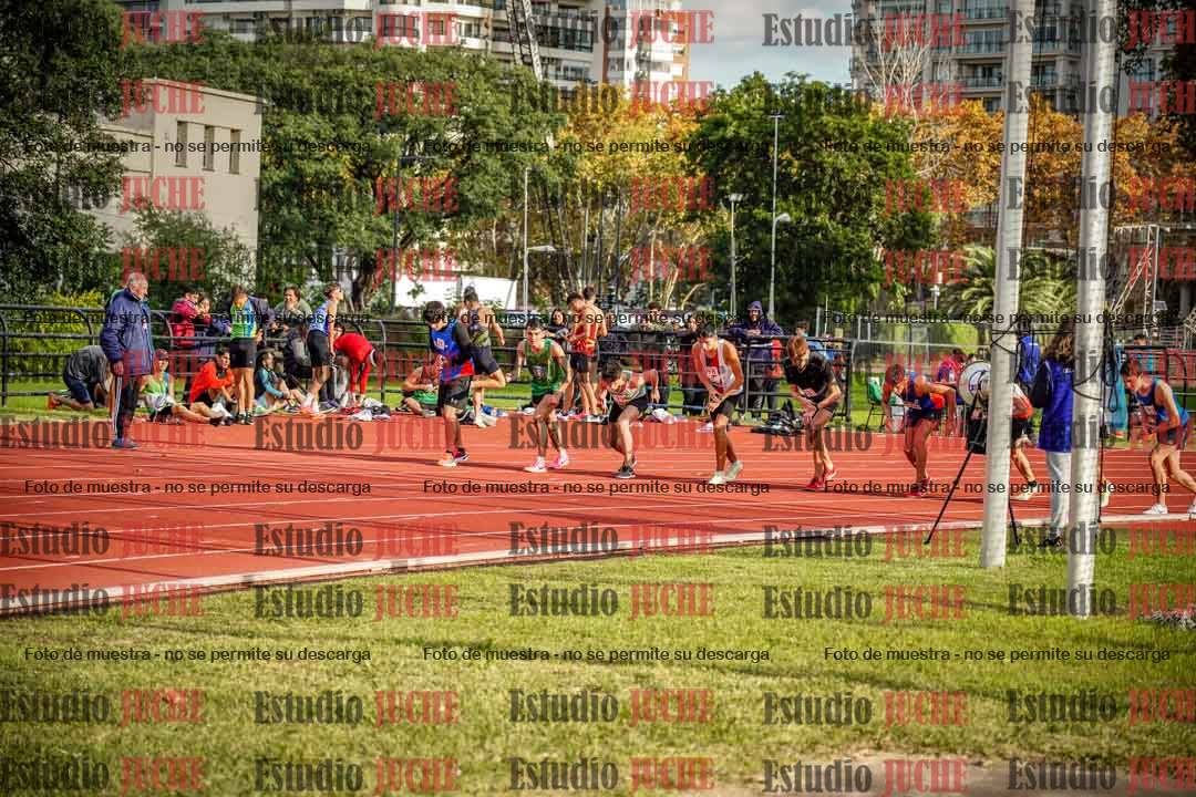 Fotos de los 1500 m llanos de varones