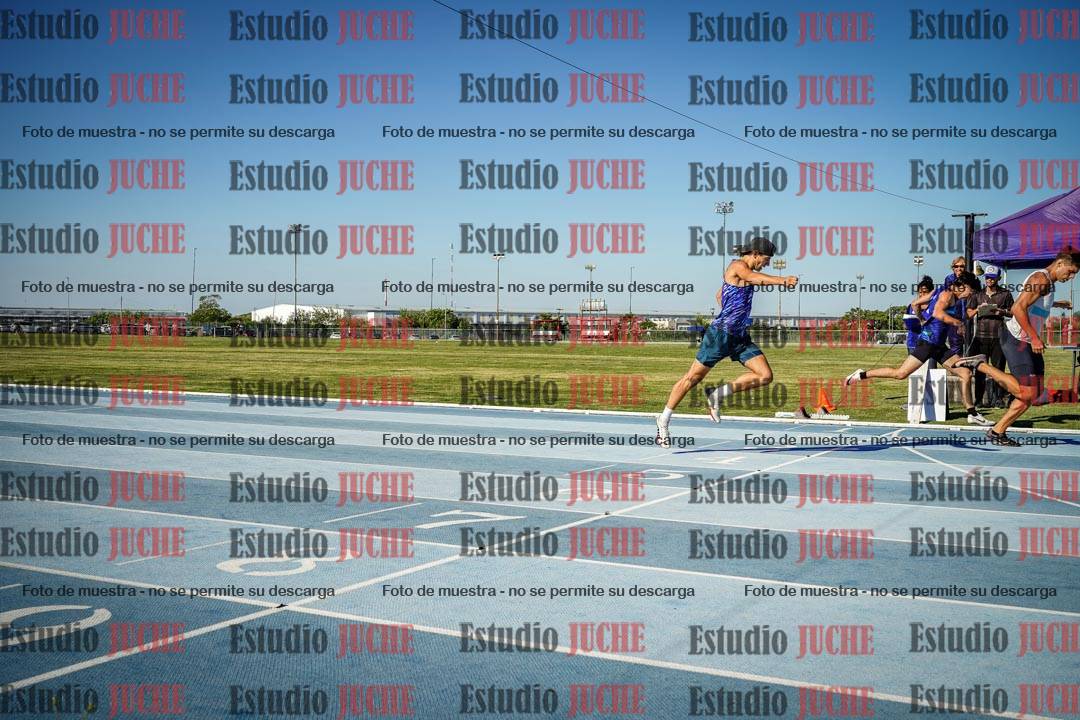 Fotos de los 400 m llanos de varones