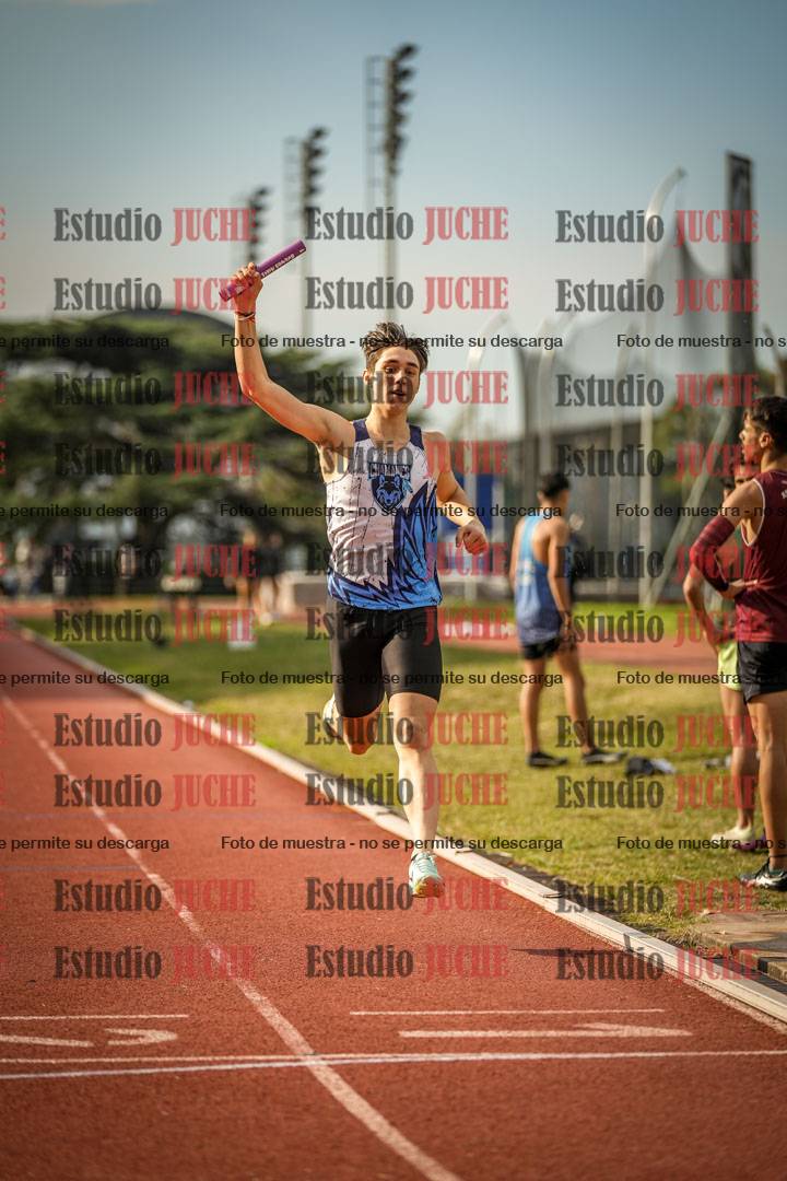 Fotos de las postas 4x400 m llanos de varones