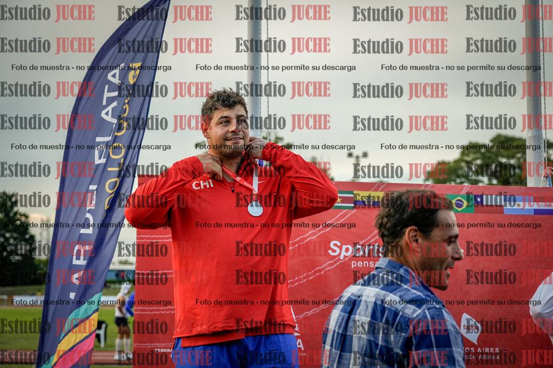 Fotos de algunos extras y podios del día 1