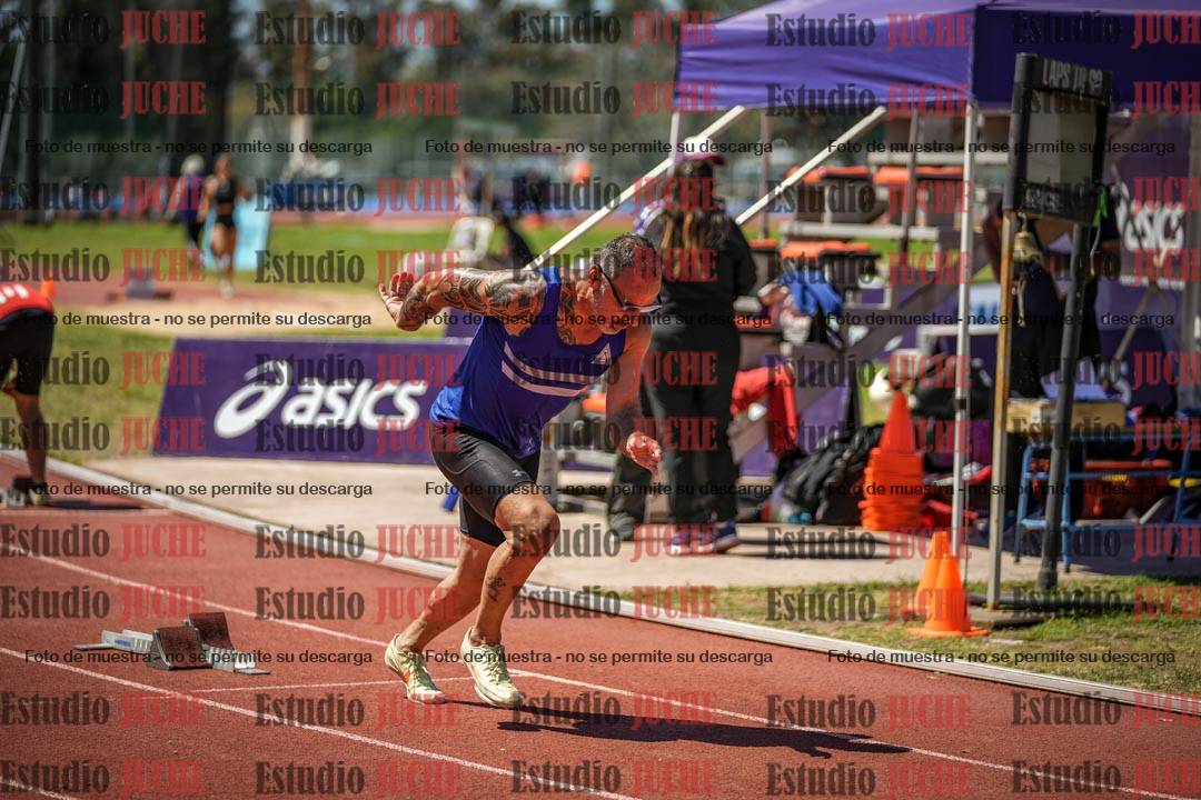 Fotos de los 400 m llanos de varones
