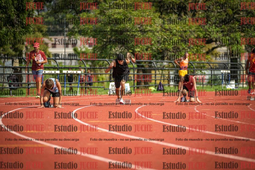 Fotos de los 200 m llanos de varones