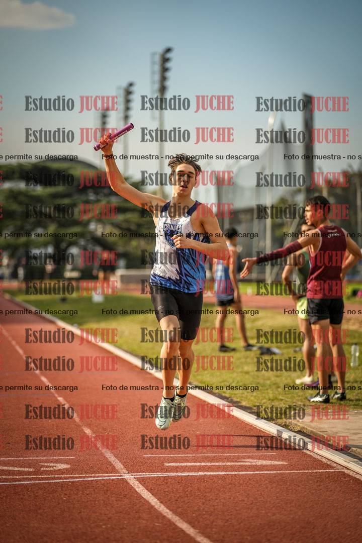 Fotos de las postas 4x400 m llanos de varones