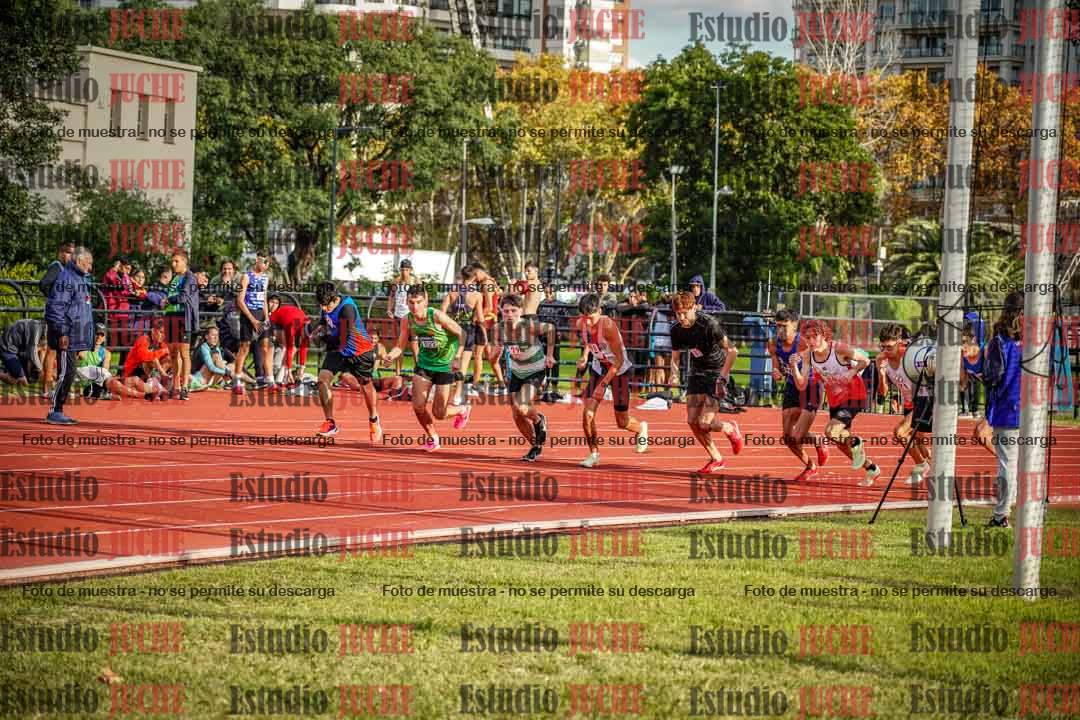 Fotos de los 1500 m llanos de varones