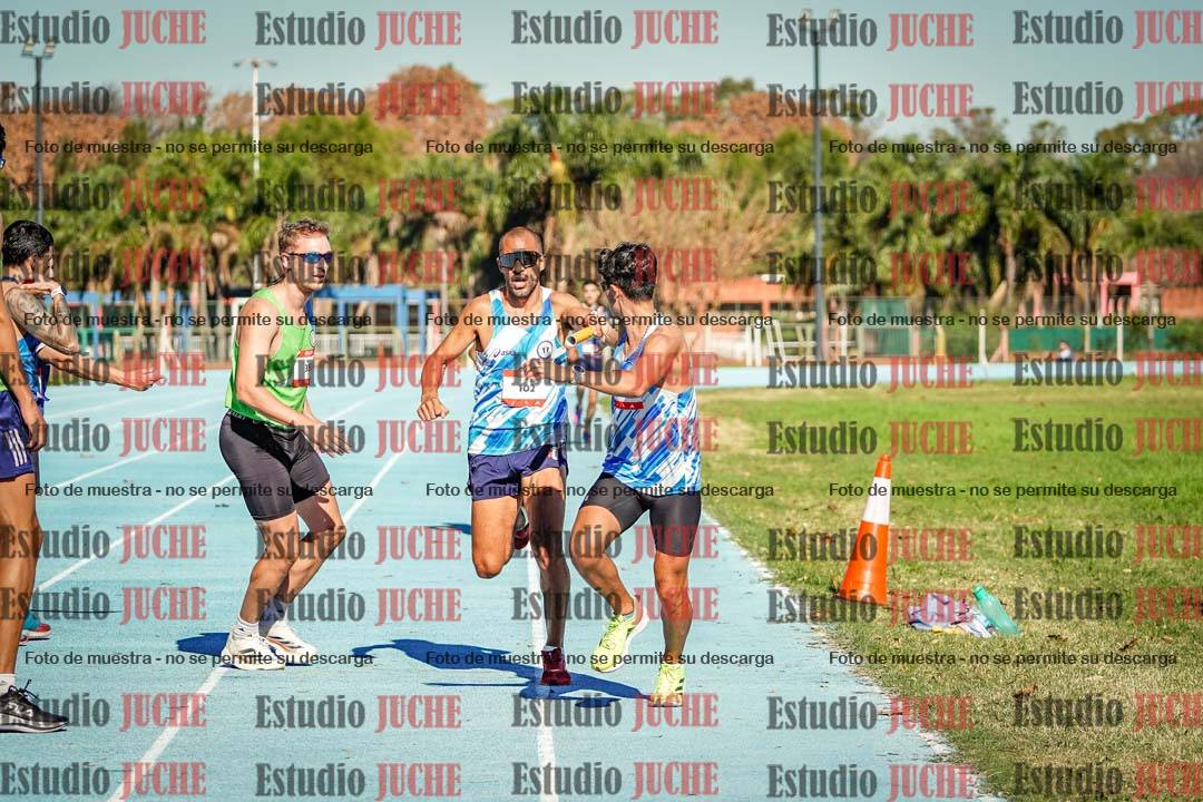 Fotos durante los relevos