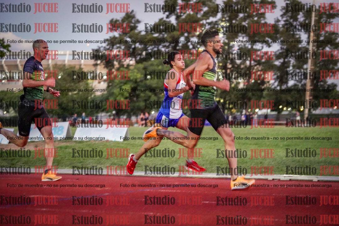 Fotos de los 1500 m llanos de varones