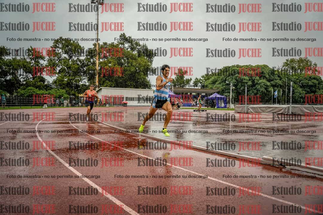 Fotos de los 800 m de varones