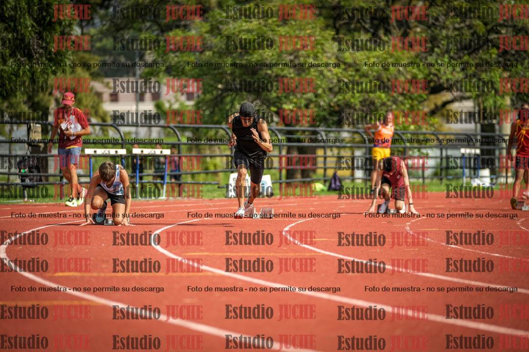 Fotos de los 200 m llanos de varones