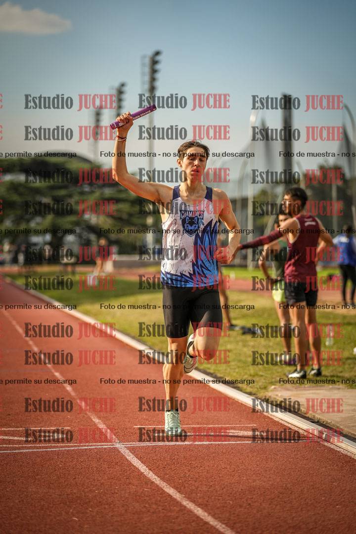 Fotos de las postas 4x400 m llanos de varones