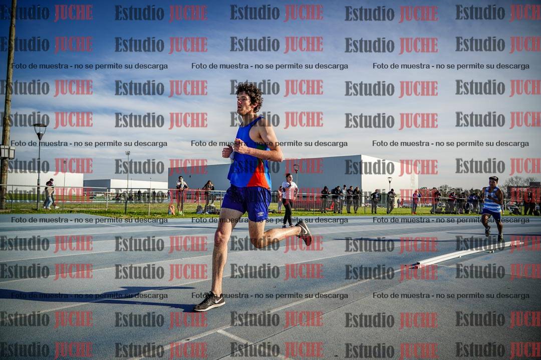 Fotos de los 1500 m llanos de varones