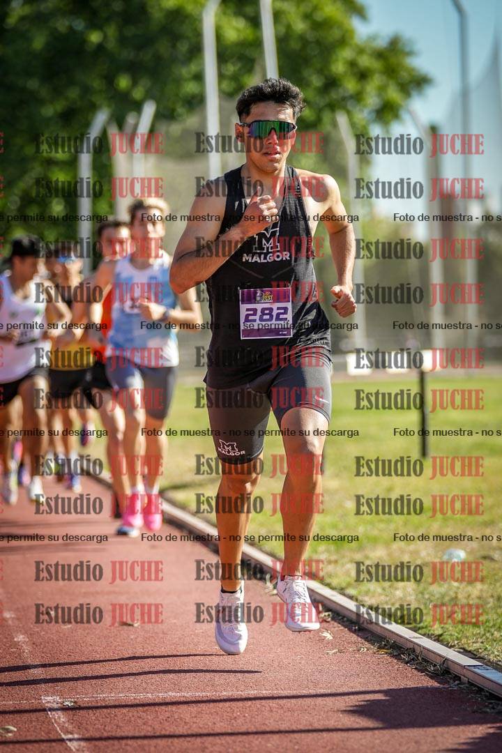 Fotos de los 5000 m llanos de varones