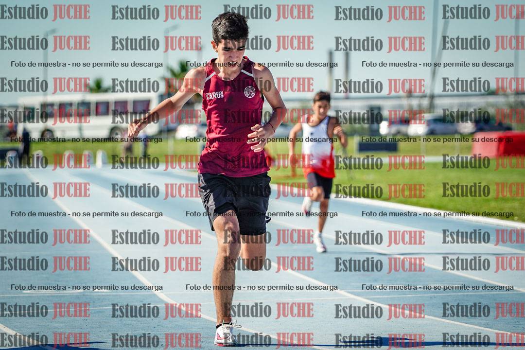 Fotos de los 150 m llanos de varones