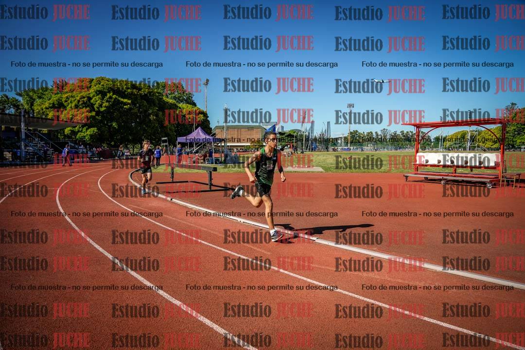 Fotos de los 1200 m llanos de varones