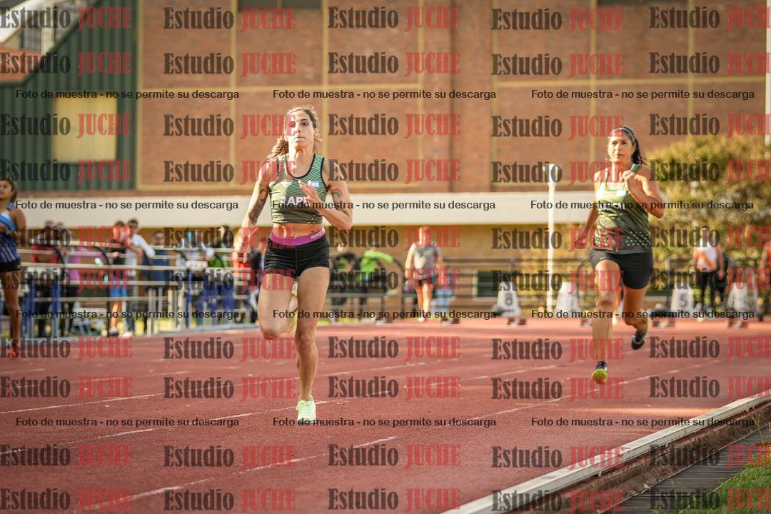 Fotos de los 100 m llanos de mujeres - FINAL