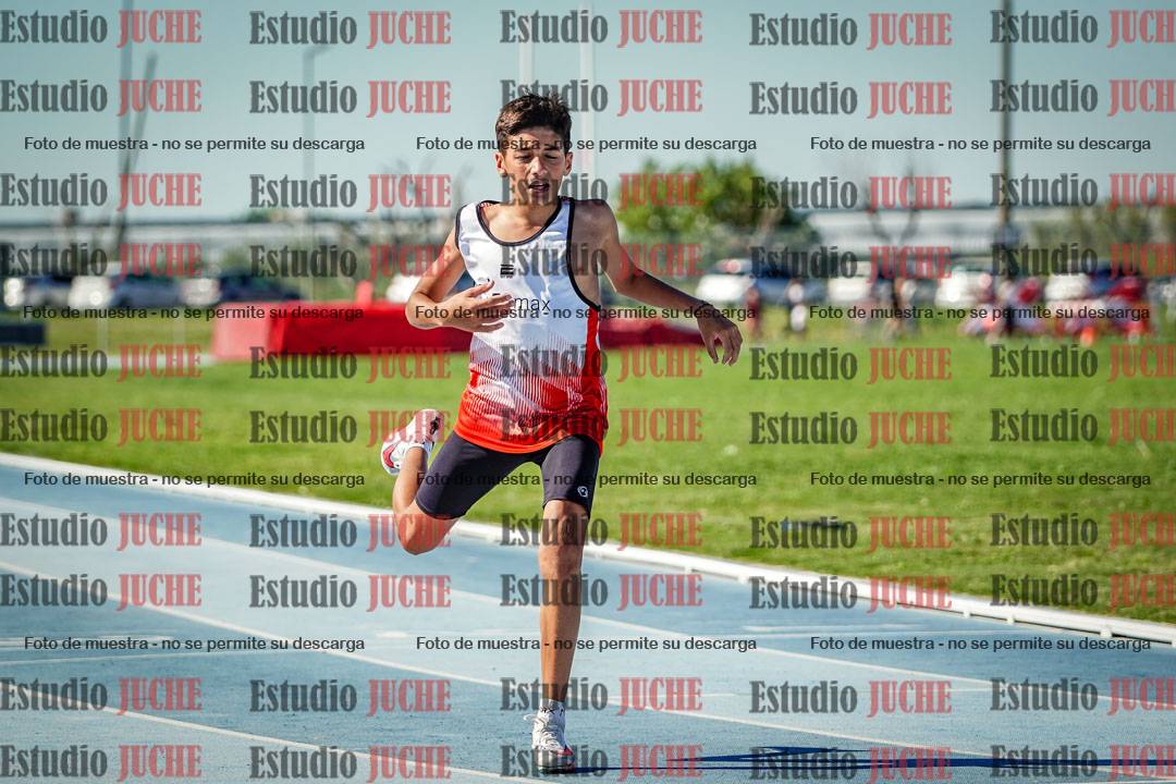 Fotos de los 150 m llanos de varones