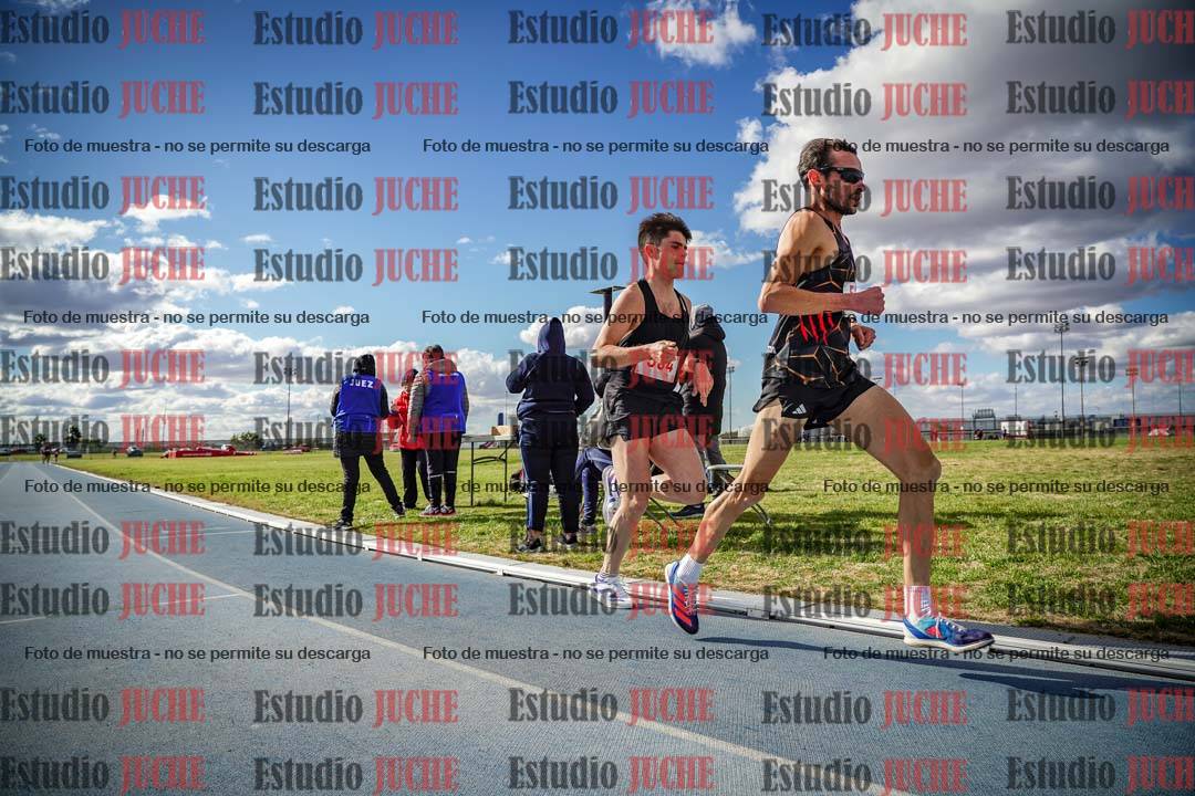 Fotos de los 5000 m llanos de varones