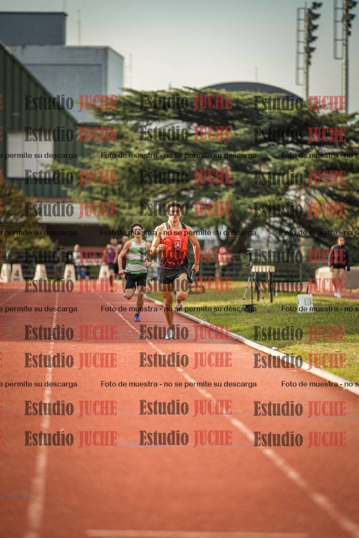 Fotos de las postas 4x400 m llanos de varones