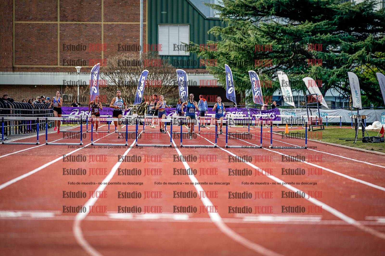 Fotos de los 400 m con vallas de mujeres