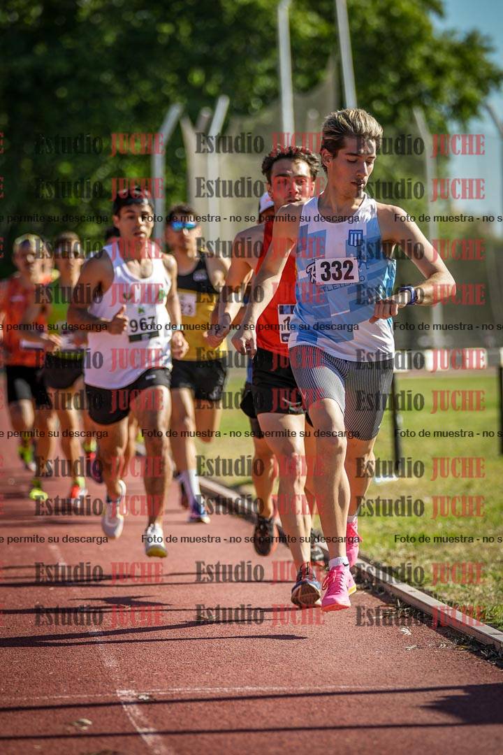 Fotos de los 5000 m llanos de varones