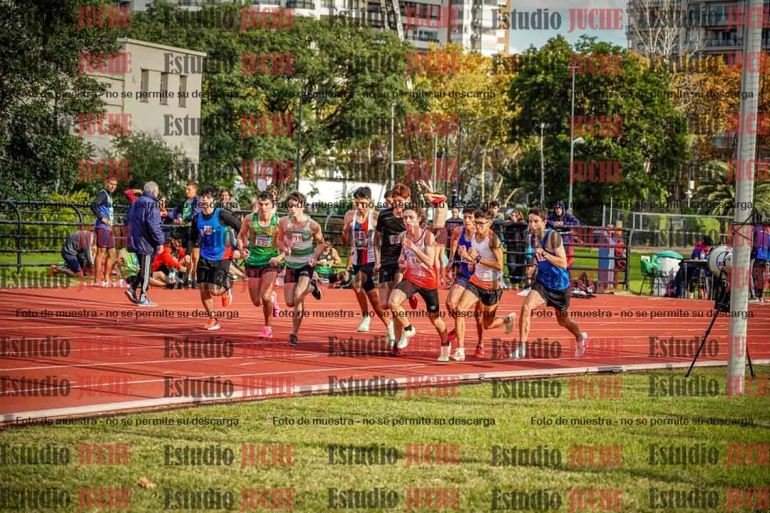 Fotos de los 1500 m llanos de varones
