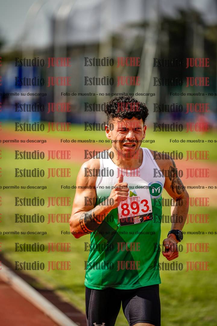 Fotos de los 3000 m llanos de varones