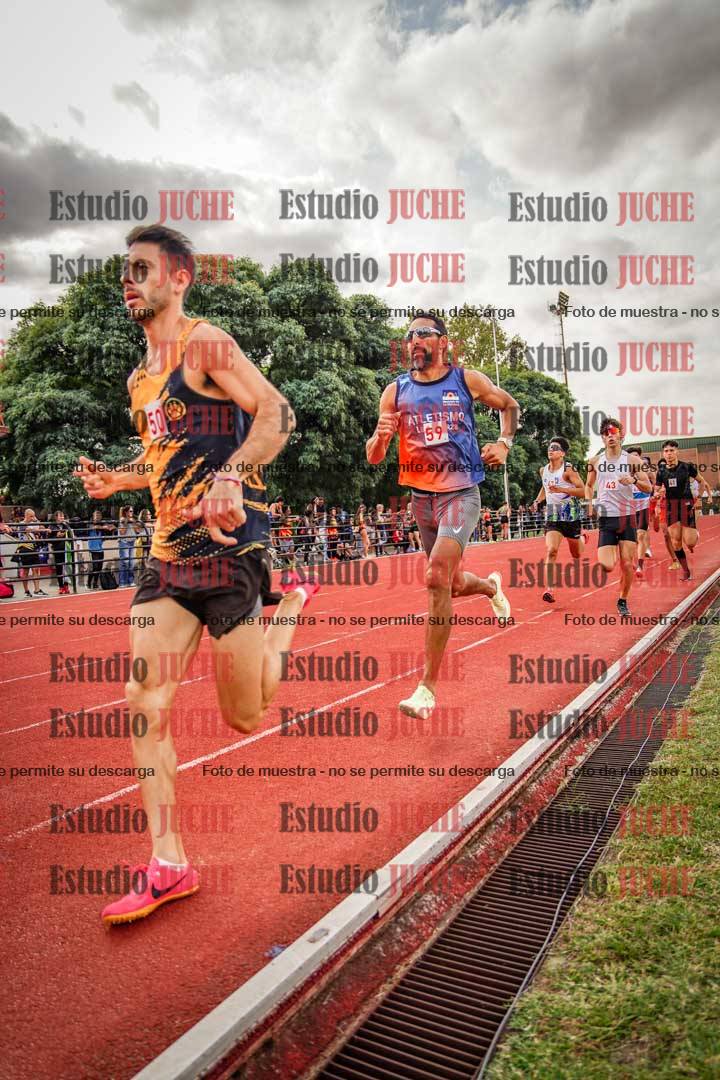 Fotos de los 800 m de varones