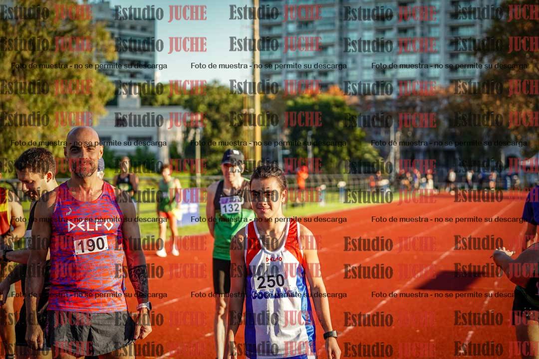 Fotos de los 3000 m llanos de varones