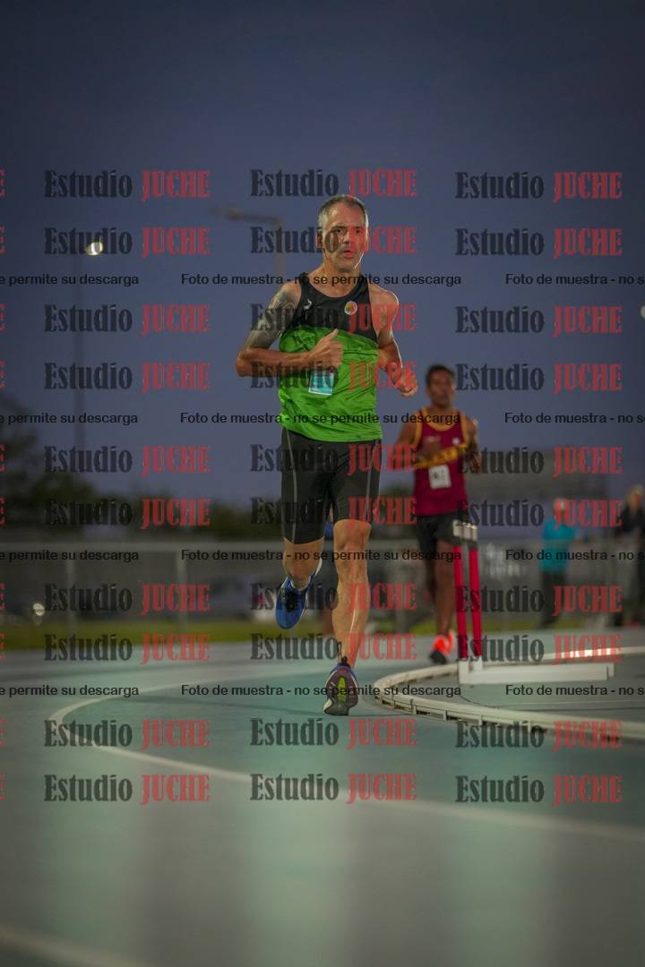 Fotos de los 3000 m llanos de varones