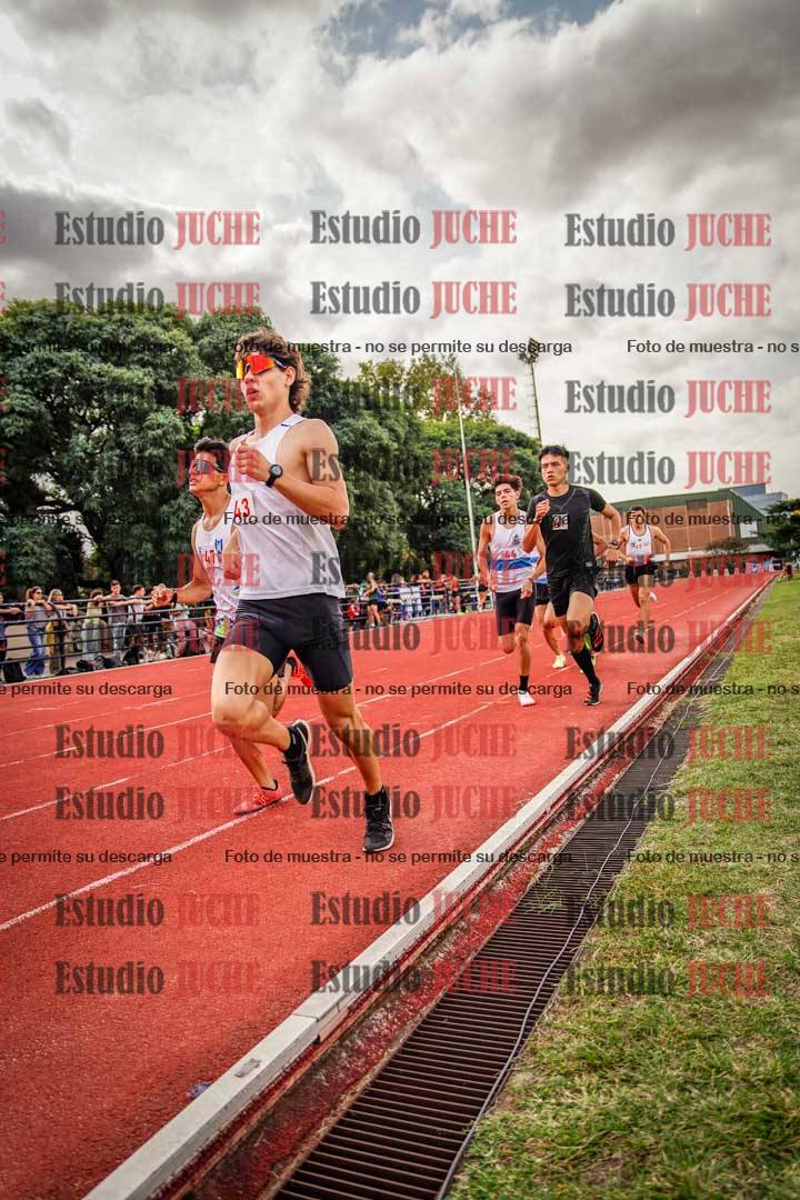 Fotos de los 800 m de varones